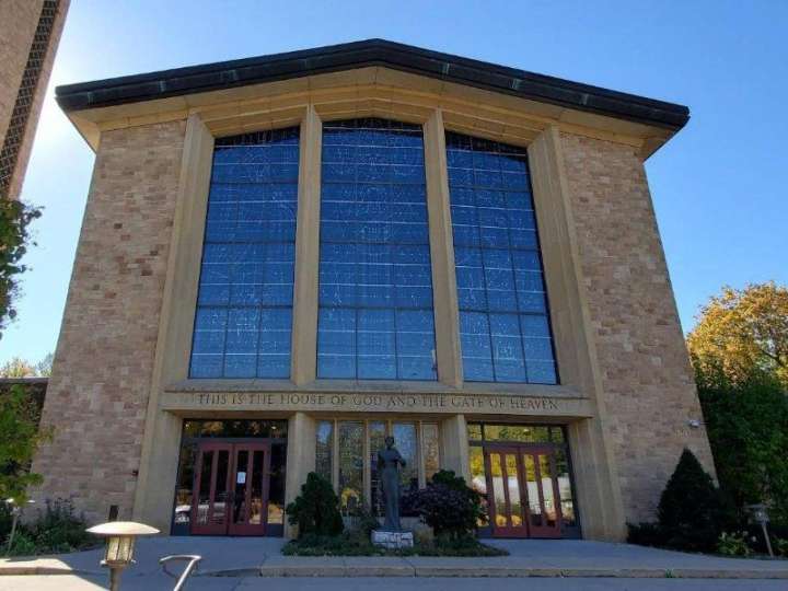 Nueva matanza en un colegio de Estados Unidos: un hombre asesina a al menos 14 personas en Mineápolis