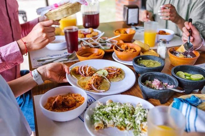 Ausencia de estudiantes perjudica algunas industrias de alimentos: Clúster
