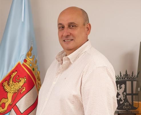 Vicente Royo, alcalde de El Burgo de Ebro: «La apertura del falso túnel facilita que las empresas operen en El Burgo»