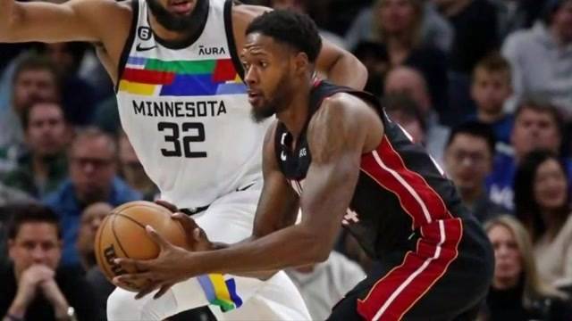 Heat get under tax line, trade Haywood Highsmith to Nets for 2nd round pick