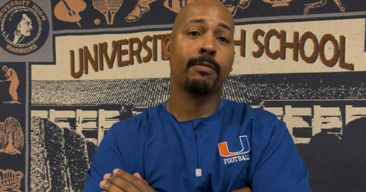Sons of EC Robinson have L.A. University football team off to 2