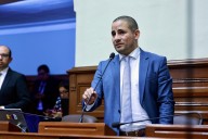 Congreso: Dan marcha atrás en propuesta para aumentar sueldos a senadores y diputados