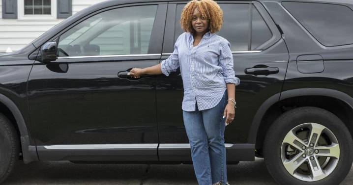 Cars are so expensive that buyers need 7