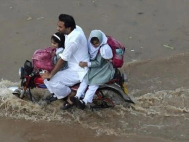 Sindh extends school closure as rain continues in Karachi