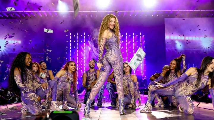 ¿A Qué Hora Inicia y Termina el Concierto de Shakira en México? Duración del Show en Agosto 2025