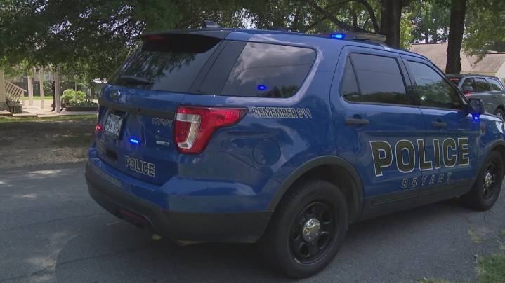 Police look for suspect in shooting in Bryant that left one injured