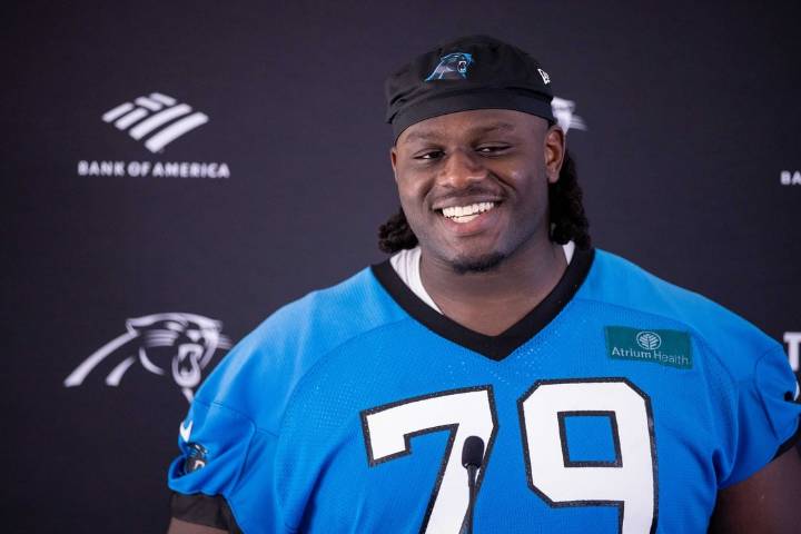 Deadspin | Panthers LT Ikem Ekwonu had appendectomy, Week 1 status in jeopardy