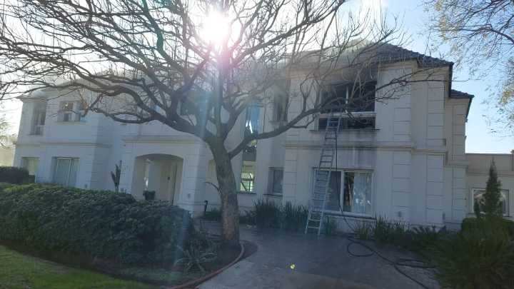 Sofocan un incendio cerca de la casa de Lionel Messi en el country Kentucky