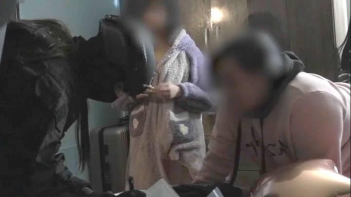 Con 19 mujeres encerradas: PDI desbarata banda criminal que explotaba sexualmente a extranjeras