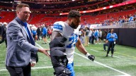 Lions offensive tackle suffers apparent arm injury ahead of Falcons game