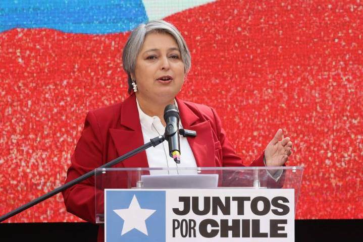 Jara sobre Jadue: “Hubiese preferido que se dedicara a su defensa judicial”
