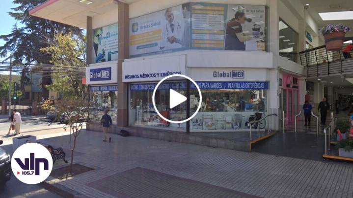 Mujer es asesinada por su pareja dentro de un local en el centro de Talca