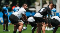 Play of the Day: Austin Corbett and Bryce Young swap roles (for one play)