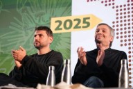 El PJ acomoda casilleros rumbo al cierre de listas, pero sigue la danza de nombres en territorio bonaerense  