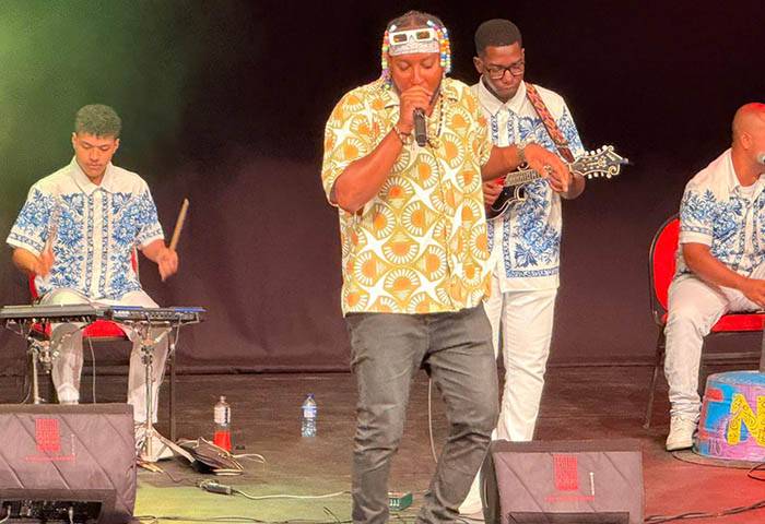 Teatro Cajamag vivió una noche de fiesta