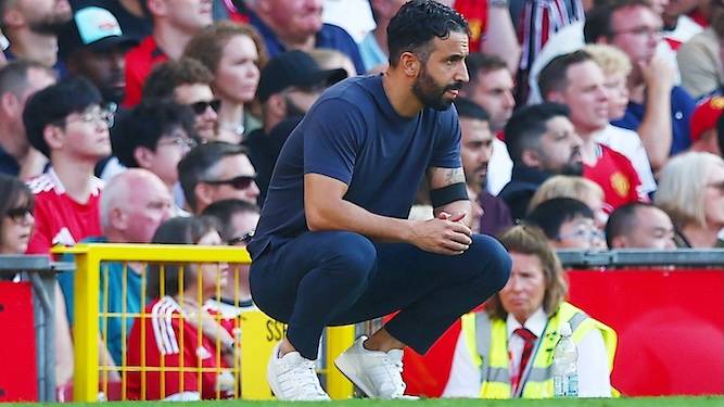 Why haven't United sacked their manager yet? Six reasons