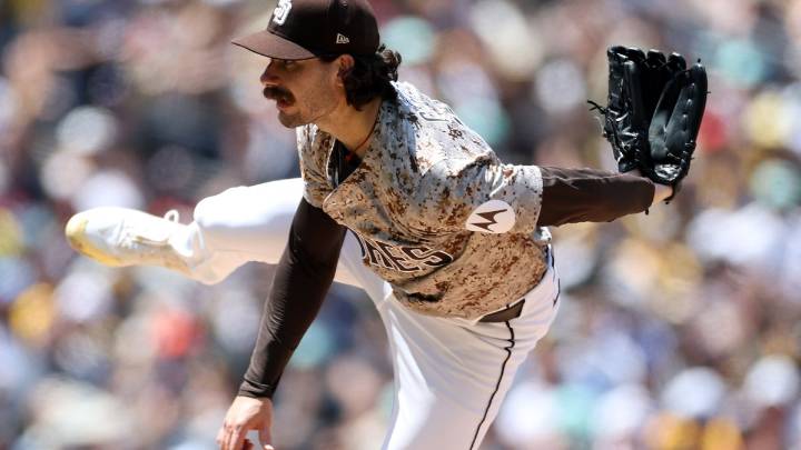 Pitching & clutch hitting paces Padres past Red Sox