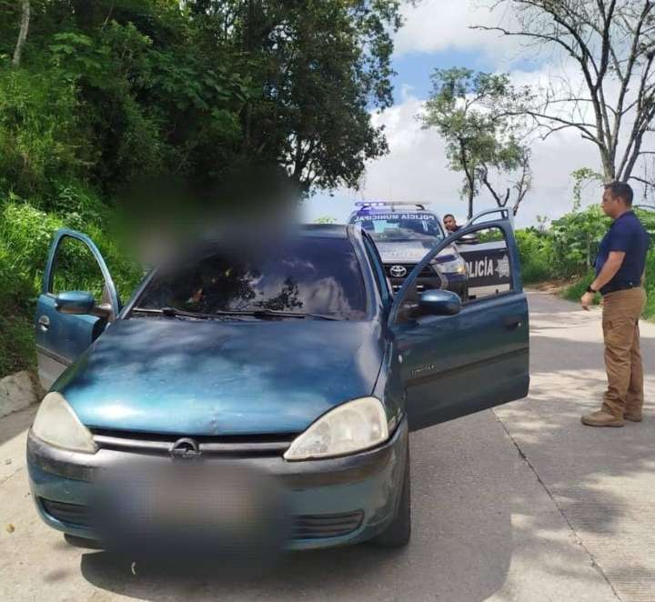 Detienen a sujeto con orden de aprehensión en Lolotla