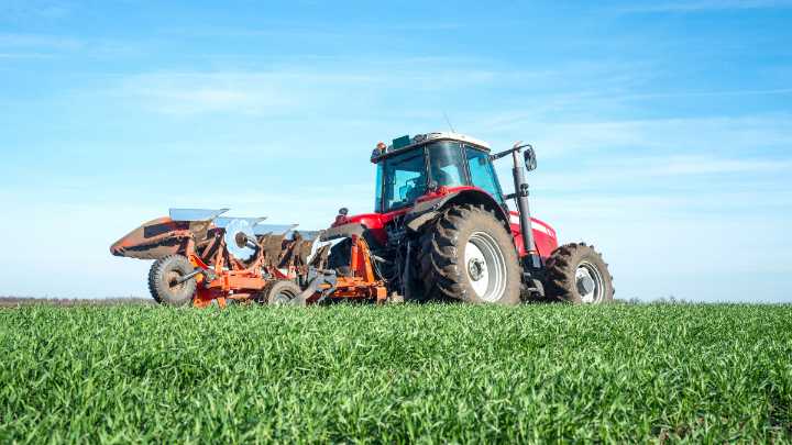 Entregará Gobierno del Edomex 448 tractores al sector agropecuario
