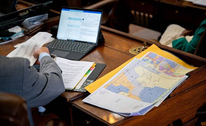 After California and Texas, the Other States Considering Redistricting