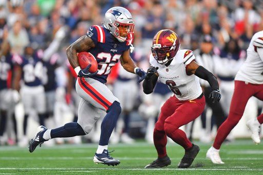 Patriots offense shines in 48-18 exhibition win over Commanders, as Washington rests starters, vets