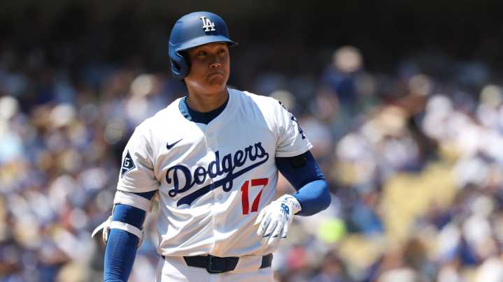 Blue Jays at Dodgers odds, picks and predictions