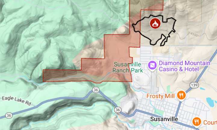 Map: Wildfire burning at edge of Susanville