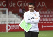 El Sporting mantiene su rumbo: un extremo antes que un defensa