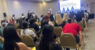 Entregan 51 plazas a maestros en Baja California