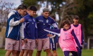 Infantiles de Gimnasia vivieron una mañana especial entrenando con la Primera del Lobo