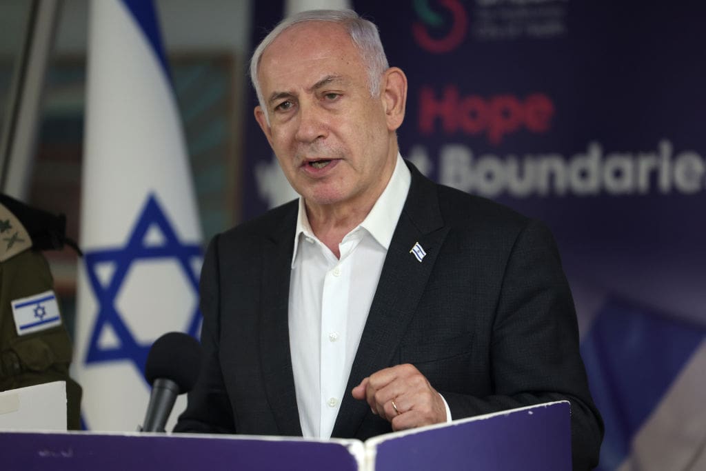 Netanyahu impulsa negociaciones para liberar rehenes, pero reafirma ofensiva en Gaza