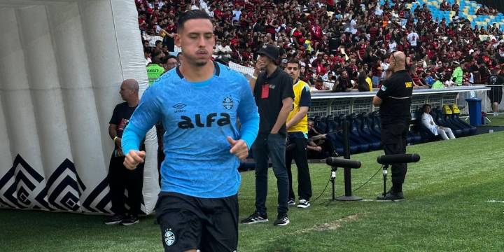 Erick Noriega inicia su historia en el Brasileirao: debut oficial con Gremio contra Flamengo en el Maracaná