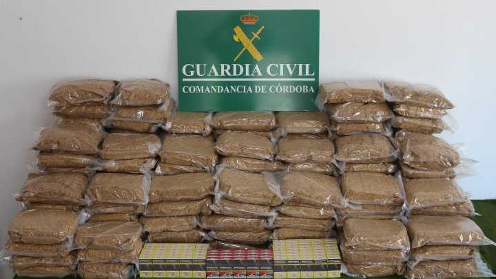 Se dispara el tabaco de contrabando en Barcelona: de 800 cajetillas a 6.128 en un año