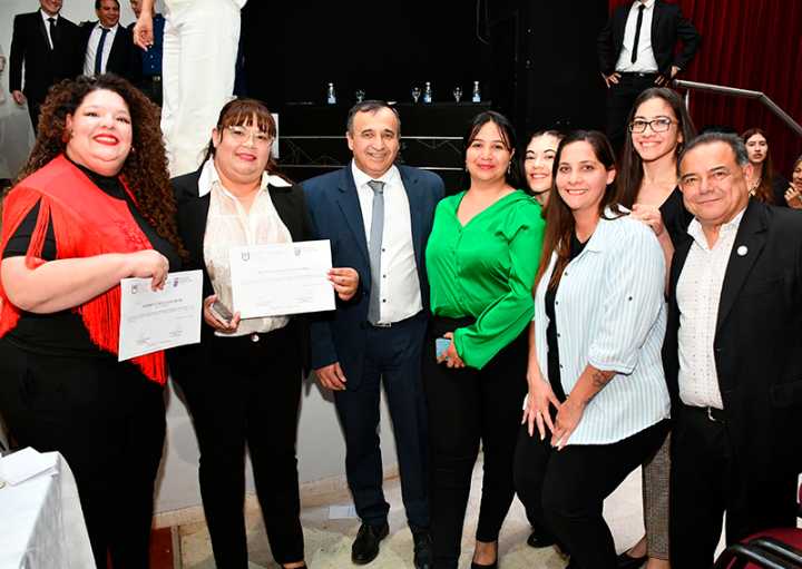 Nuevos profesionales se suman al sistema sanitario chaqueño tras finalizar sus Residencias