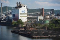 Explosion at US Steel plant in Pennsylvania leaves 1 dead, 1 missing, 10 injured