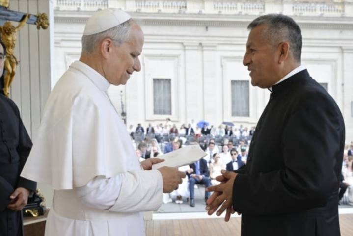 Internos de Lurigancho entregan cartas al Papa León XIV en muestra de fe y esperanza