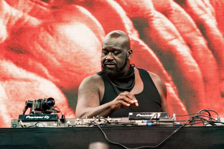 Shaquille O’Neal Admits Urging Kids to Fight Despite Life