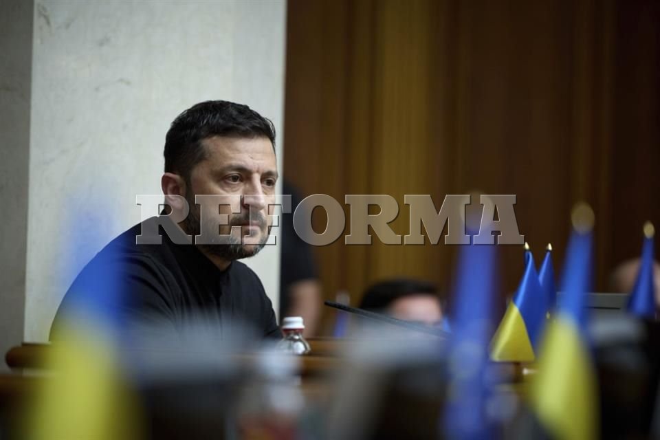 Advierte Zelensky que Ucrania no cederá territorio a Rusia