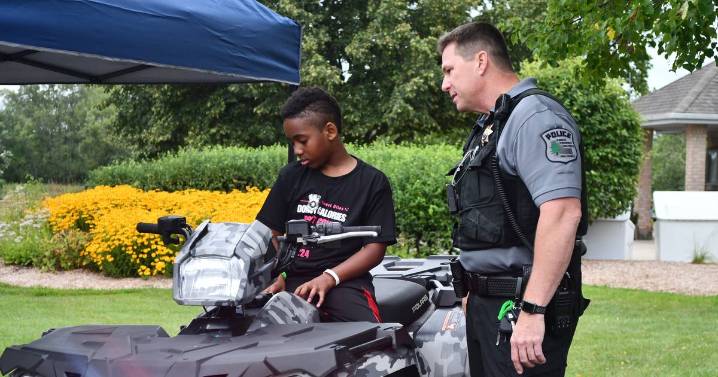 National Night Out returns to Monee Reservoir with kayaking, K-9s and family activities – Shaw Local