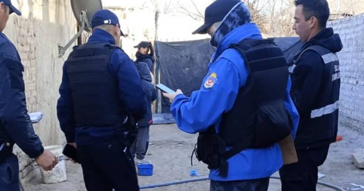 Estafaban desde una cárcel de Roca a personas de todo el Alto Valle de Río Negro y Neuquén
