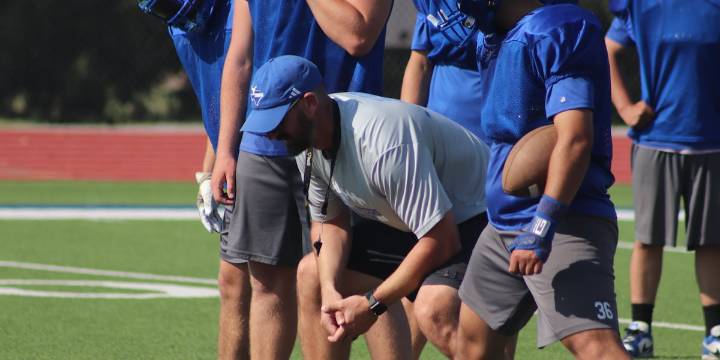 Countdown to Kickoff: Farwell Steers