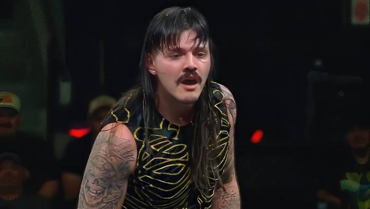 Dominik Mysterio On His Recent Injury: “Everyone Thought I Was Faking It”