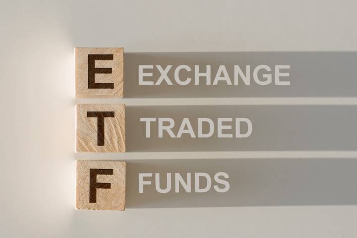 Defined Outcome ETFs: From Niche To Toolkit