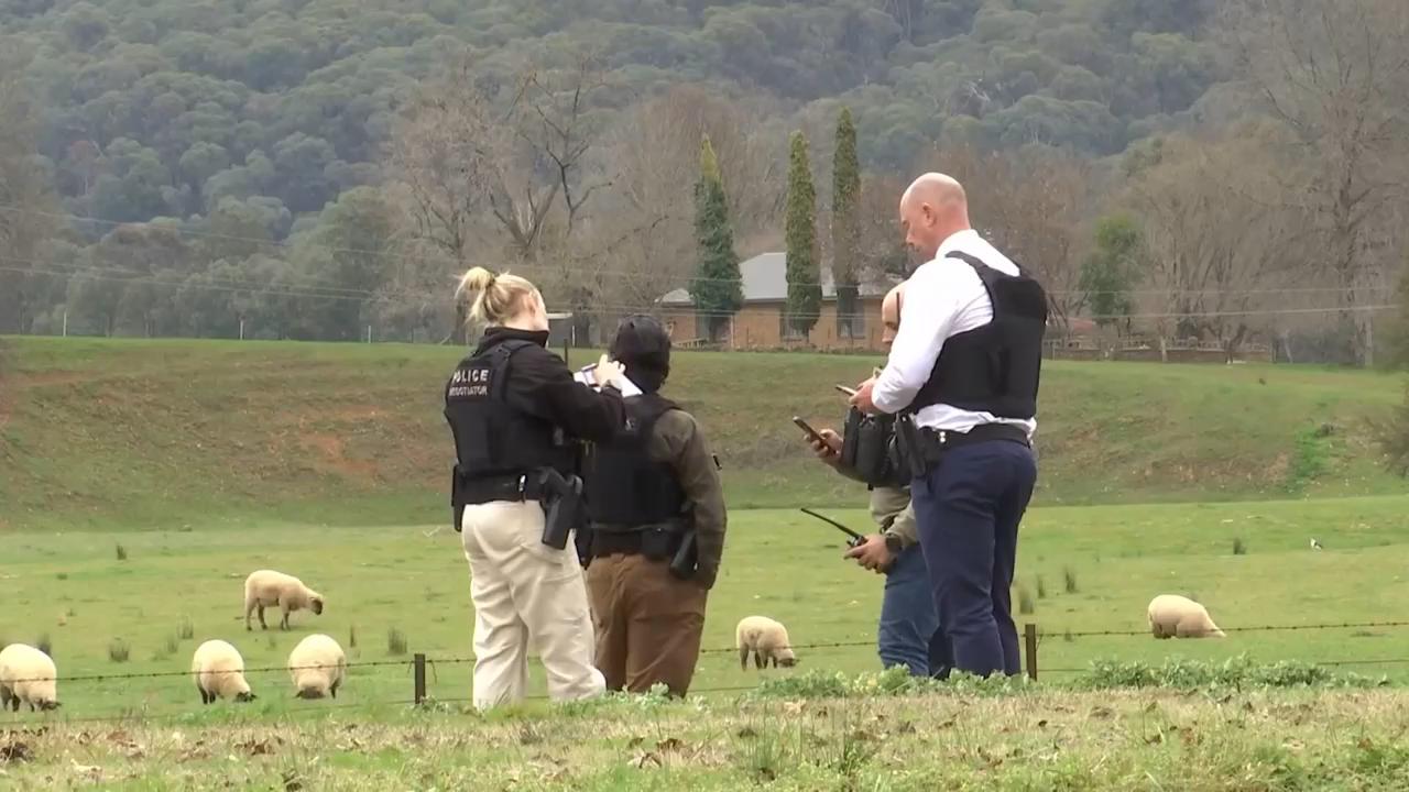 Gunman remains at large after deadly shooting incident, says Victoria state police Chief Commissioner