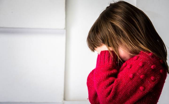 Abuso verbal puede ser tan perjudicial en los niños como el maltrato físico
