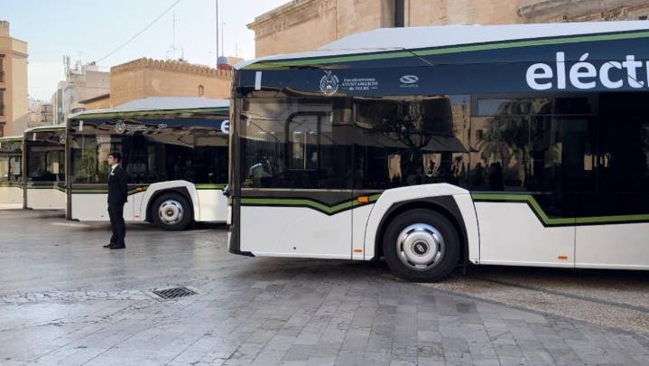 El autobús a pedanías de Elche supera los 150.000 pasajeros durante el mes de julio