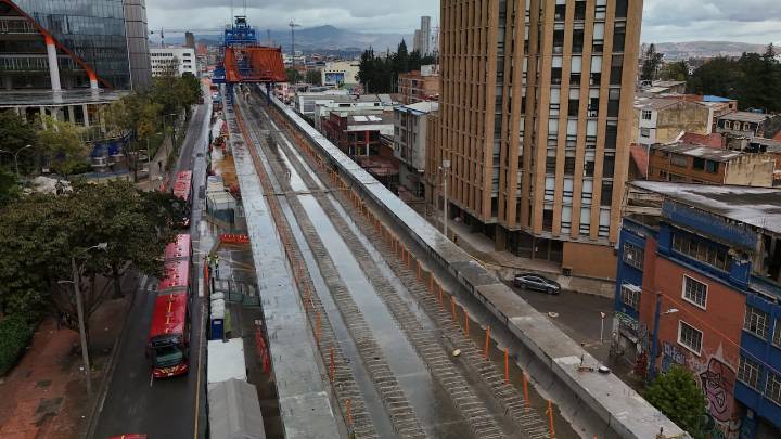 Metro de Bogotá completa el 60 % de ejecución de la primera línea; así luce la obra