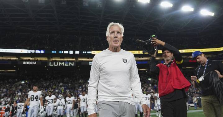 Pete Carroll, Geno Smith return to Seattle with Raiders