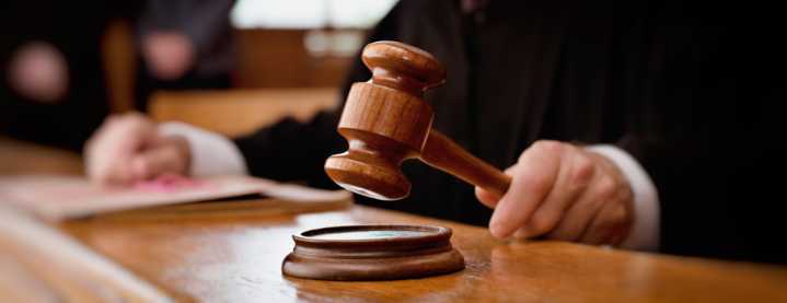 Suit Against Illinois Minority Scholarship Program Can Continue