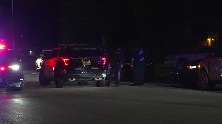 Houston police investigate shooting at fraternity party